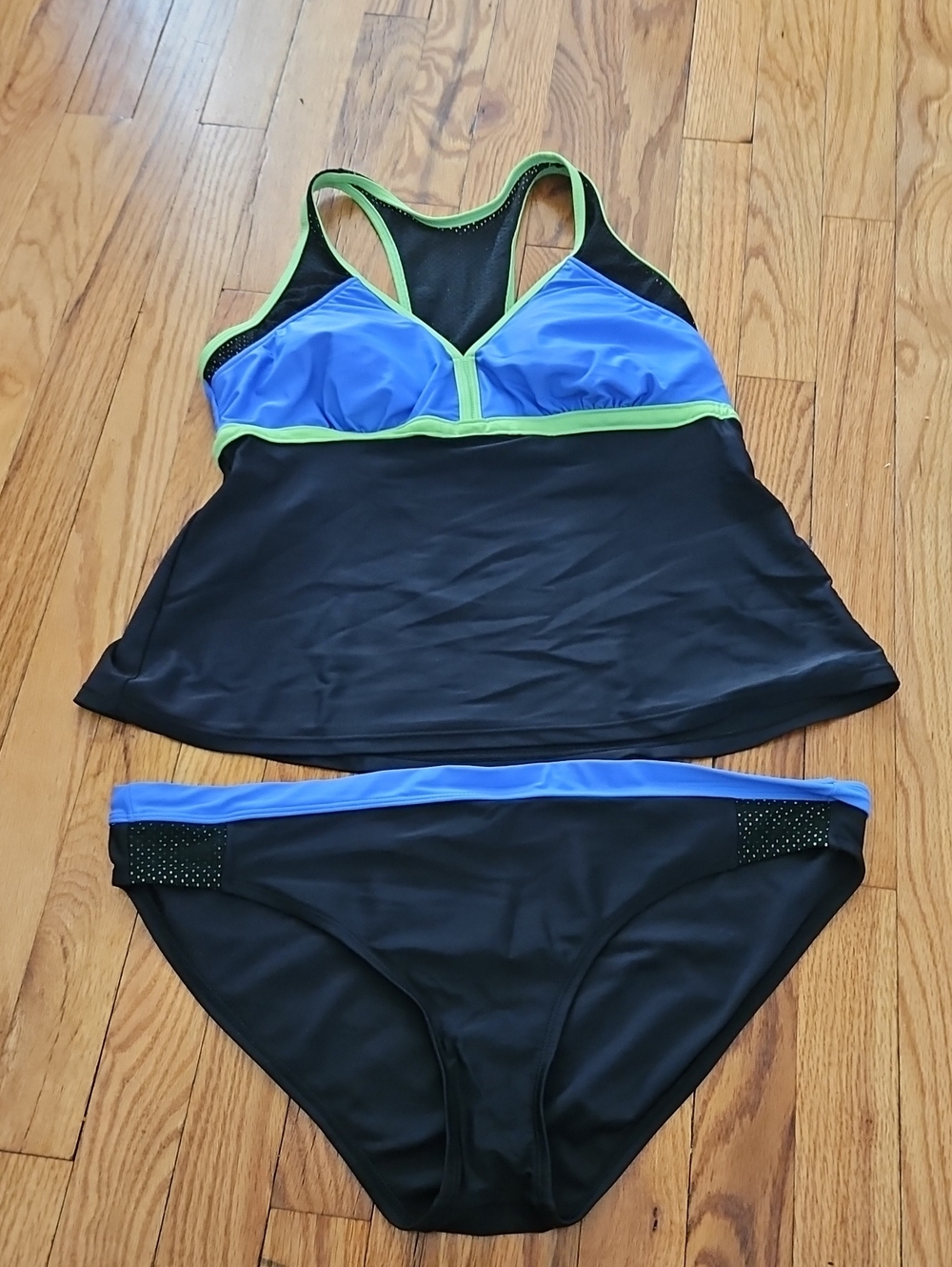 Unbranded 2 Piece Swim Set Womans XL Blue/black/green Sporty Chick